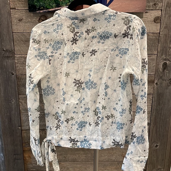 Industry summer top in size M - Picture 3 of 5